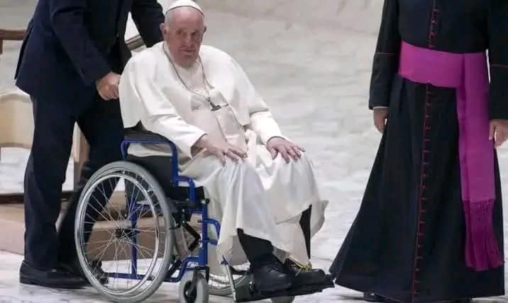 Eglise : Le Pape François respire difficilement
