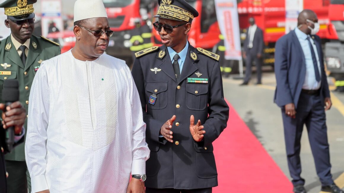 Sénégal : le Président Macky Sall restera au pouvoir jusqu’à nouvel ordre